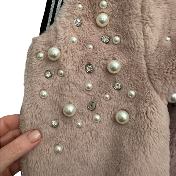 Girls Hannah Banana pink with pearl and crystal faux fur size 14 bomber jacket. - Picture 5 of 6